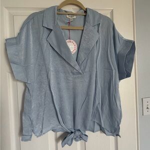 Umgee Light Blue Tie-Front V-Neck Short Sleeve Blouse